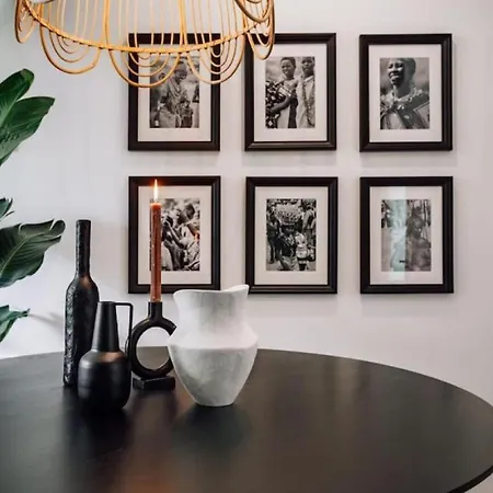 Kamina - 2 Bedroom In Passeig De Gracia Barcelona
