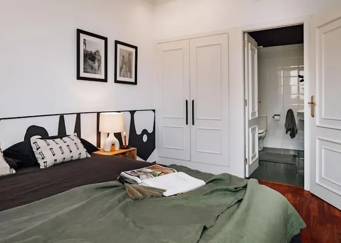 Appartamento Kamina - 2 Bedroom In Passeig De Gracia Barcellona
